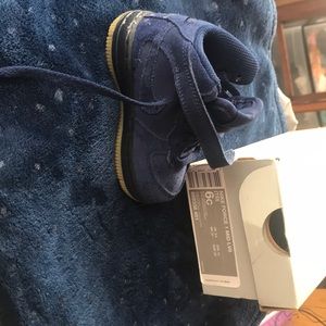 Nike Air Force 1 Mids (Blue Suede)